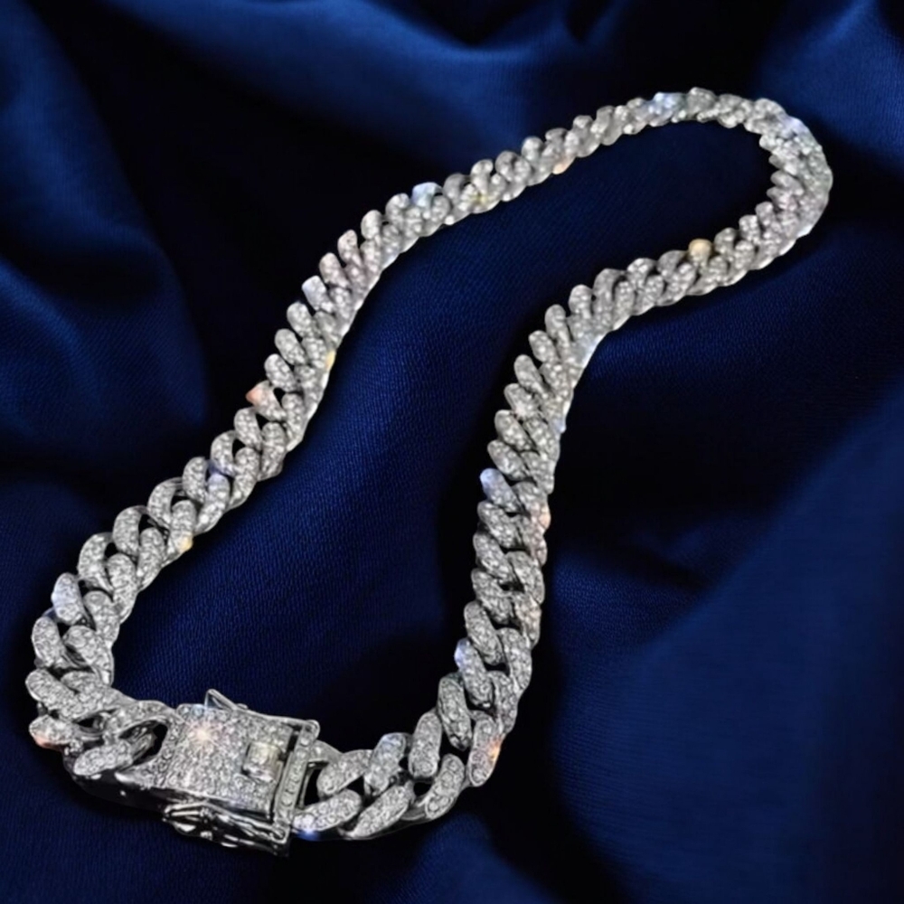 *NEW!* 13MM Iced White Gold Cuban Chain - Picture 3 of 14